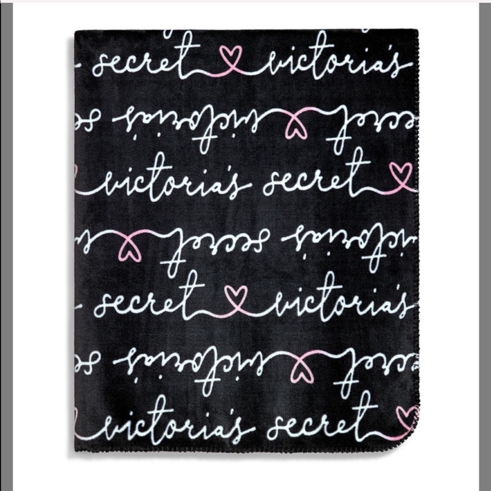 Victoria’s Secret black Sherpa blanket